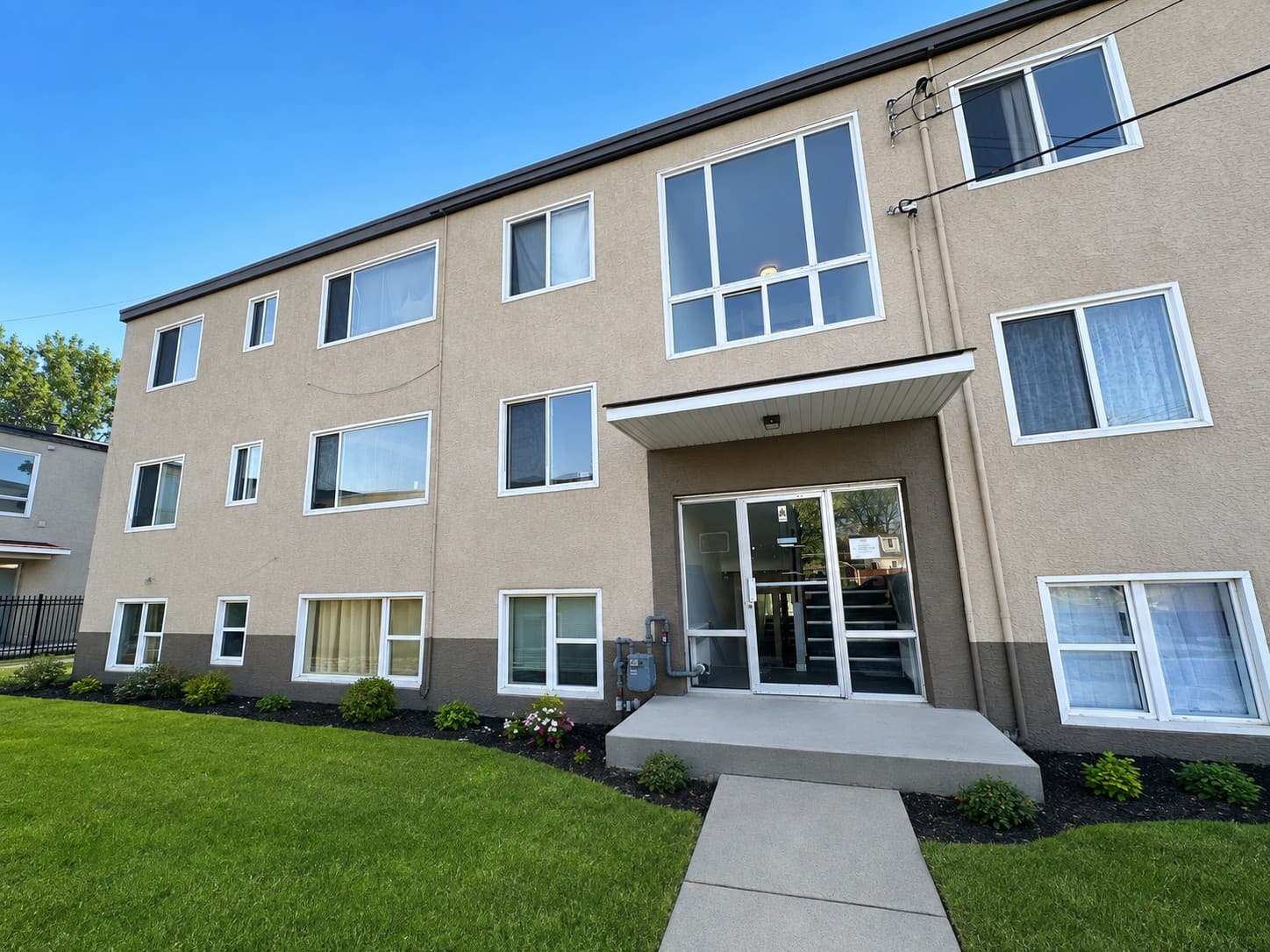 Dakota Apartments — exterior
